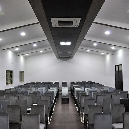 Hotel The Home Tiruppur Eksteriør billede