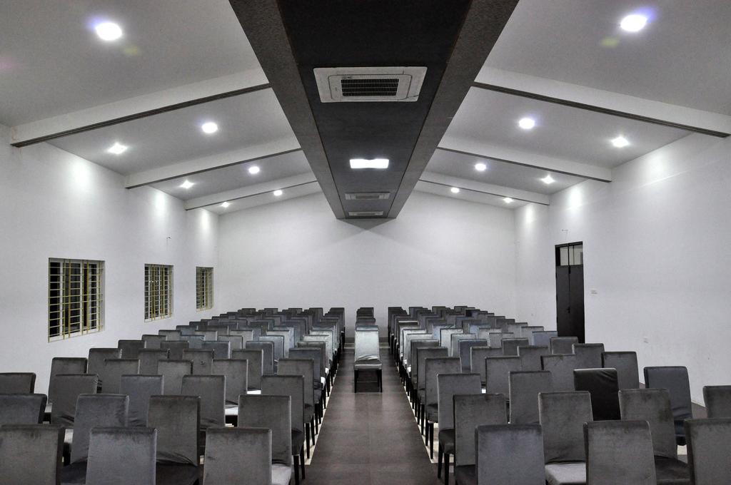 Hotel The Home Tiruppur Eksteriør billede