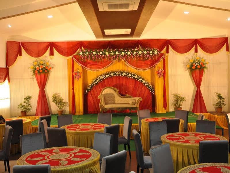 Hotel The Home Tiruppur Eksteriør billede